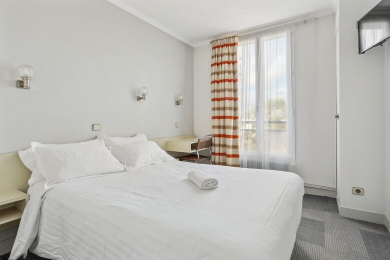 Hotel H�tel Robespierre