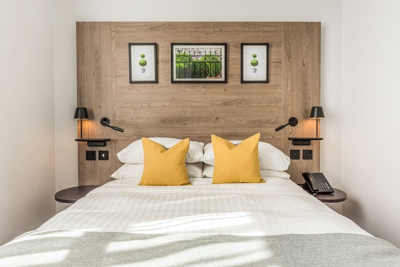 Posada The Princes Square Hotel