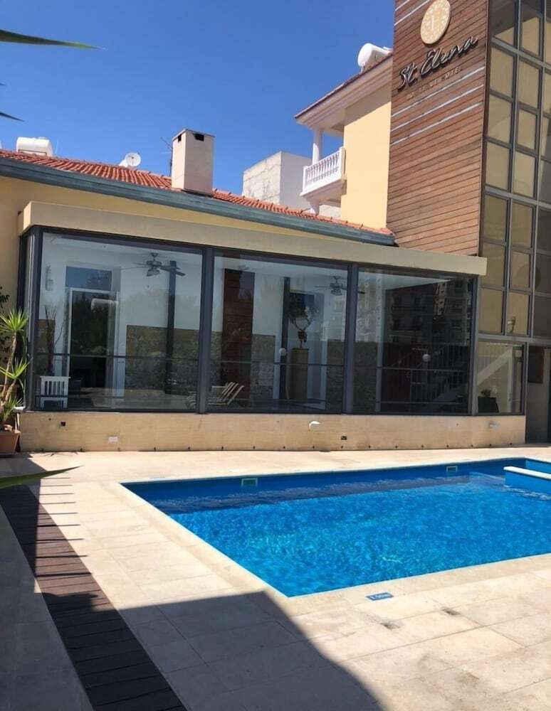 Hotel Elena Boutique Residence