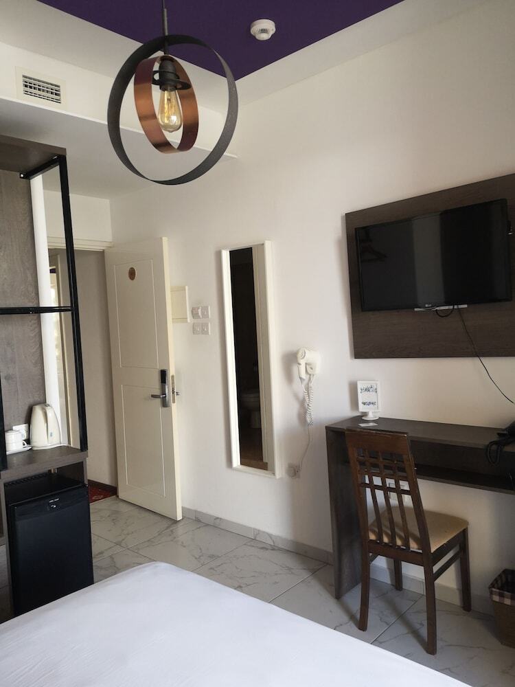 Hotel Elena Boutique Residence