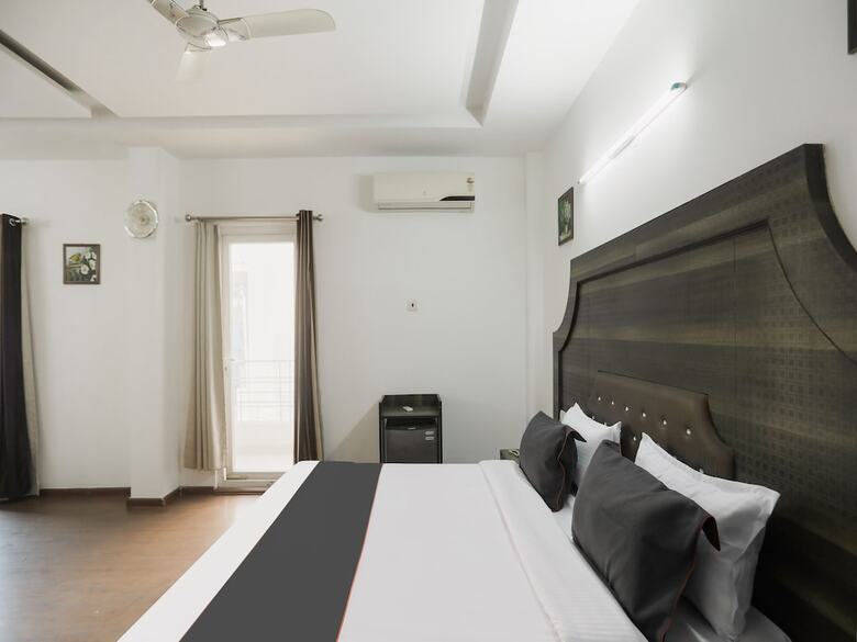 Hotel Dormy Villa By Dreamz Hospitality
