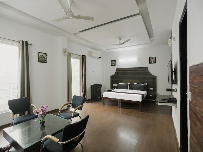 Hotel Dormy Villa By Dreamz Hospitality