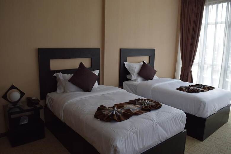 Beacon Hotel