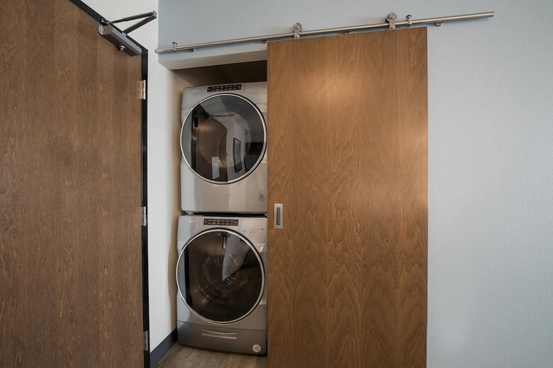 Hotel Everhome Suites Corona