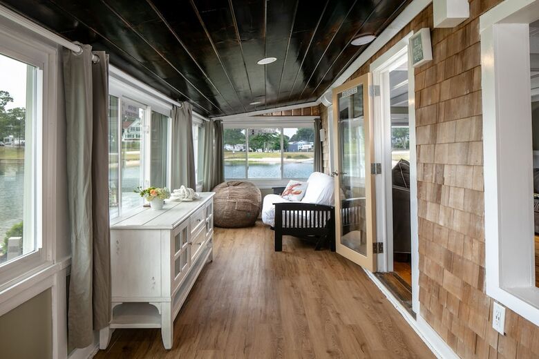 The Onset Beach Compound-cape Cod Beach Resort & Oceanic Habitat
