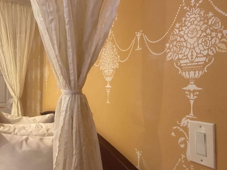 Hotel Chardonnay Lodge