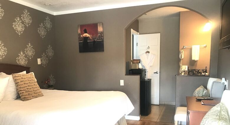 Hotel Chardonnay Lodge