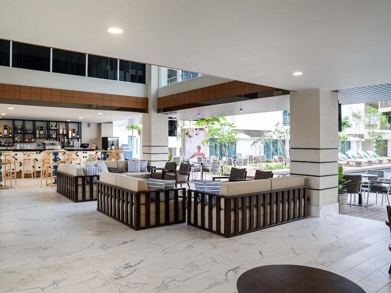 Hotel Mercure Langkawi Pantai Cenang