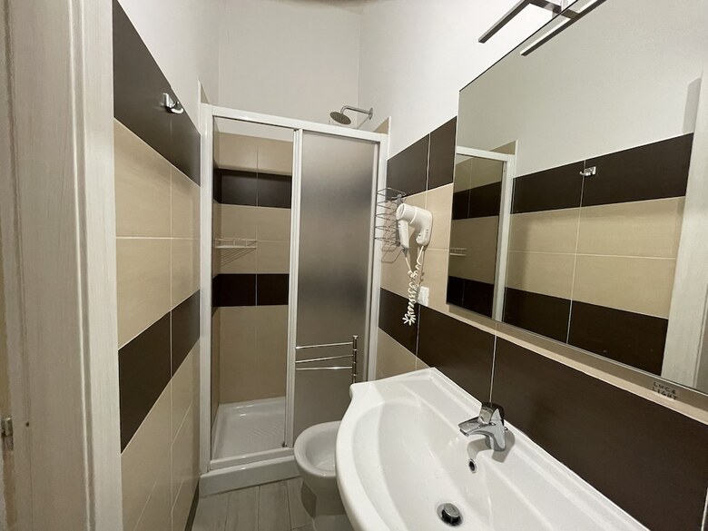 Ad Cavour Luxury Rooms