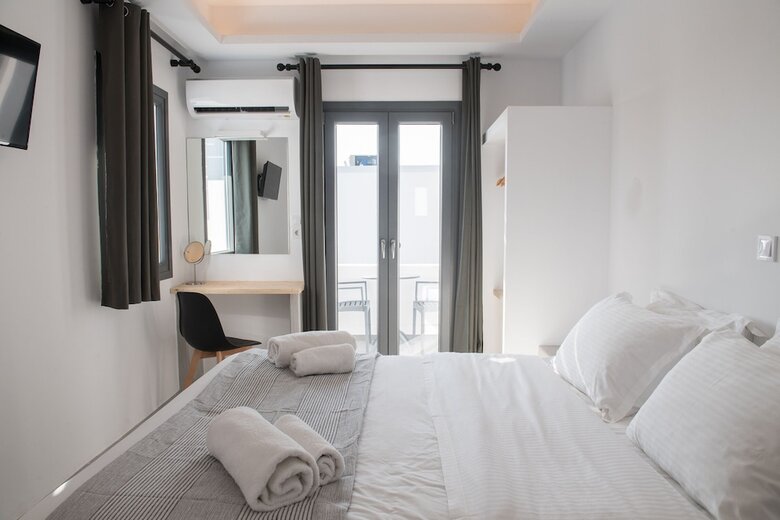 Pension Piperaki Project Paros