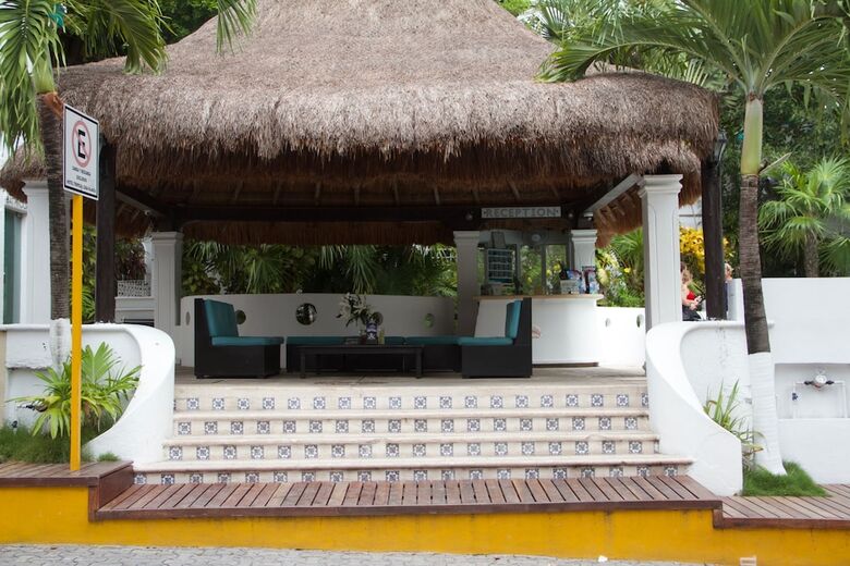 Hotel Tropical Casablanca Party Zone
