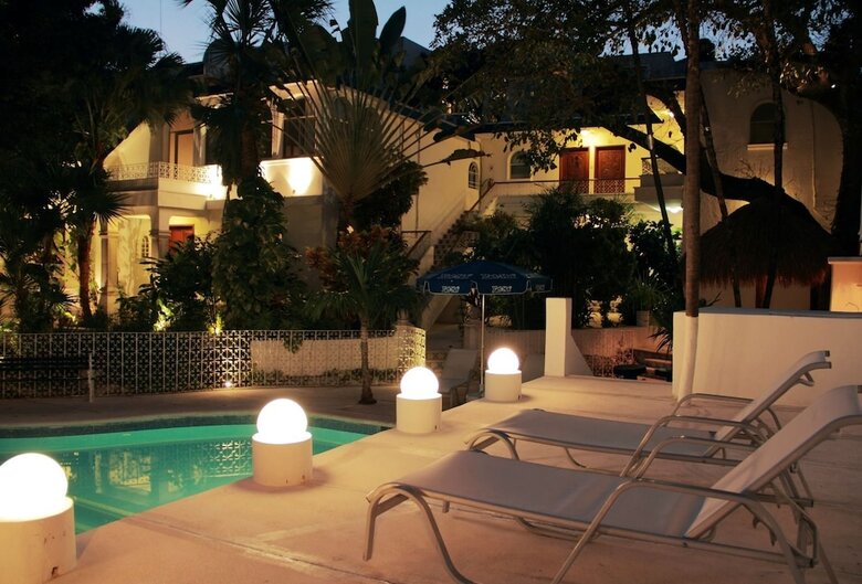 Hotel Tropical Casablanca Party Zone