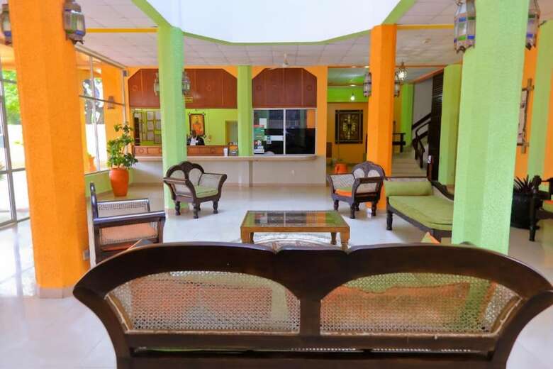 Midview Hotel-nyali