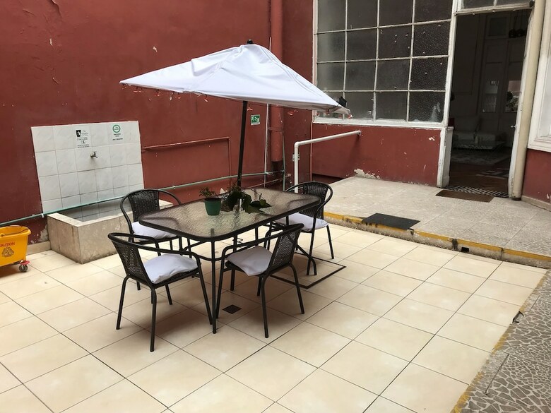 Hostal Residencial Ahumada Vip