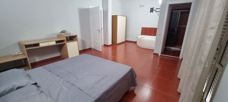 Miga Hotel Airport