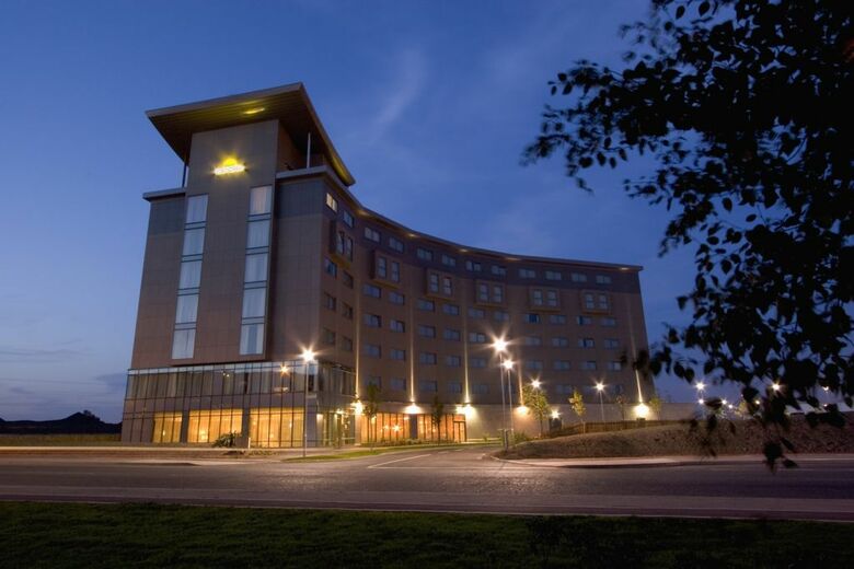 Aspect Hotel Park West