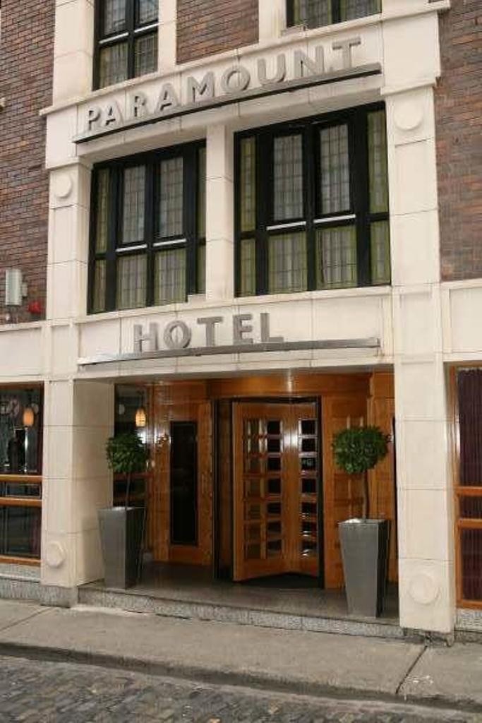 Paramount Hotel