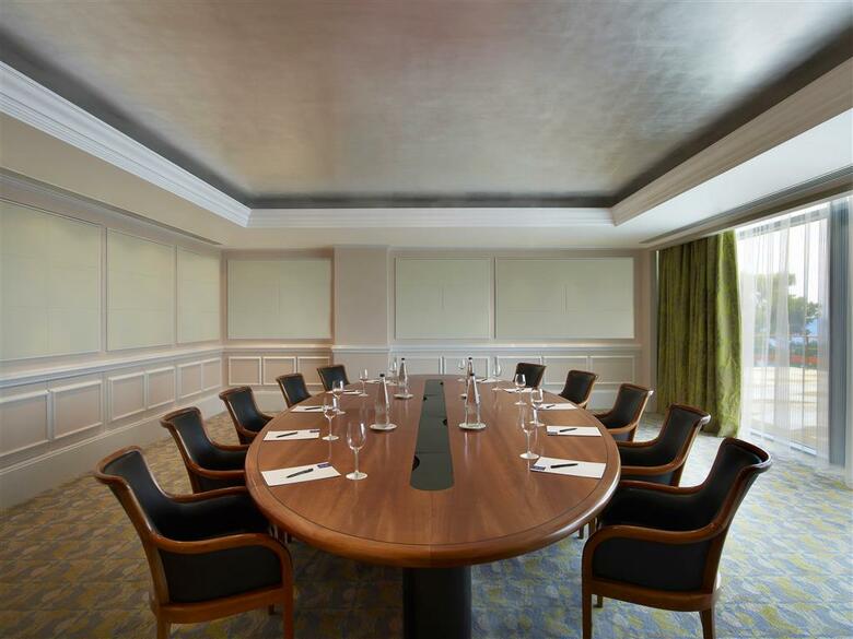 Four Seasons Astir Palace Hotel Athens