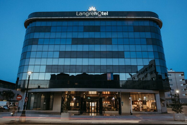 Azz Asturias Langrehotel & Spa