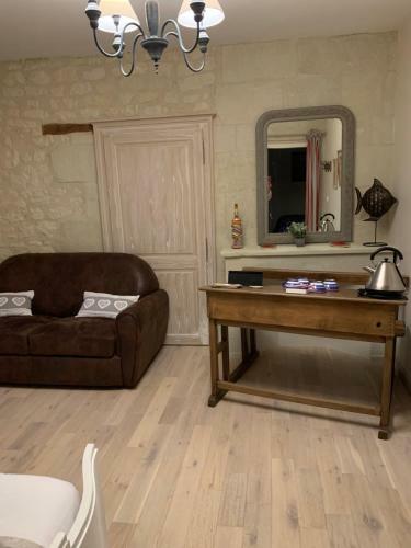 Hostal Ecole De Mathuna De Marigny Brizay