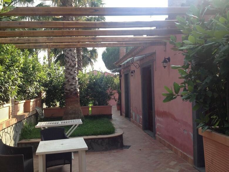Villa Del Nespolo