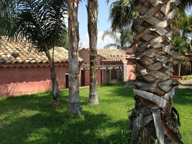 Villa Del Nespolo