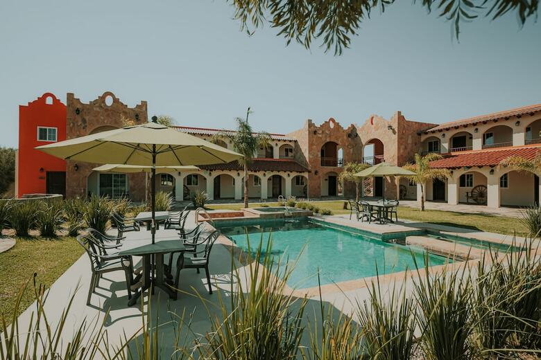 Hotel Hacienda Los Olivos
