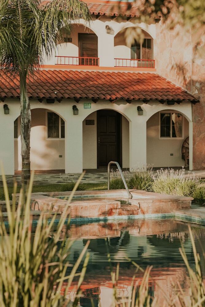 Hotel Hacienda Los Olivos