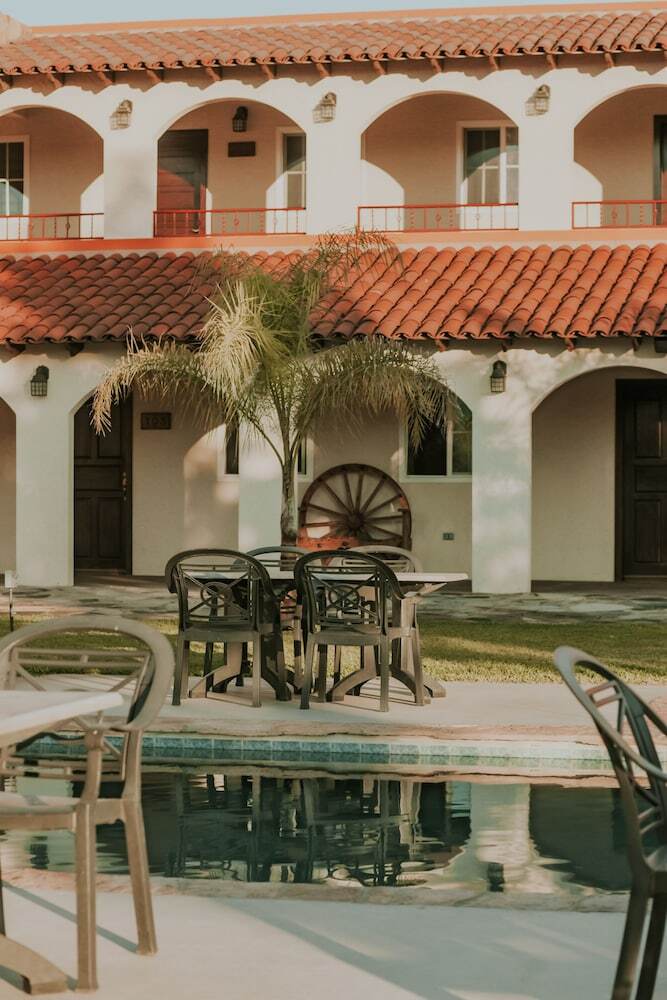 Hotel Hacienda Los Olivos