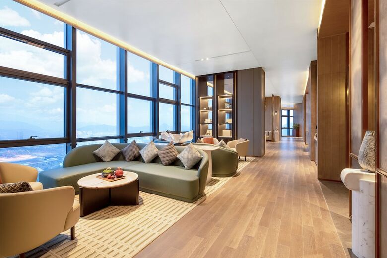 Hotel Hualuxe Qingdao Licang By Ihg