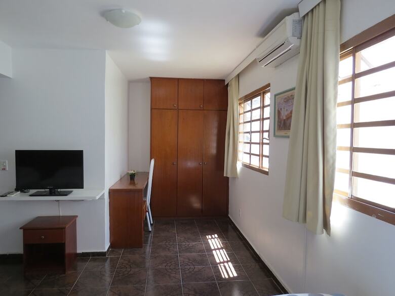 Hotel Ht Suites Mobiliadas