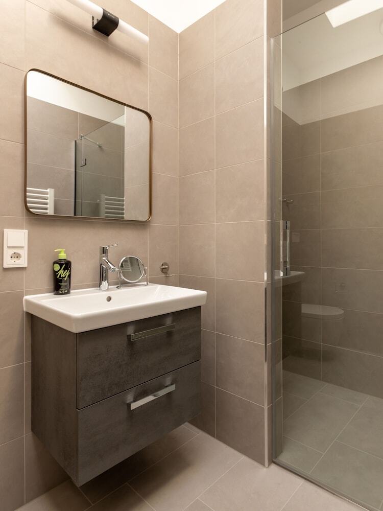 Limehome Berlin Luise-henriette-str.