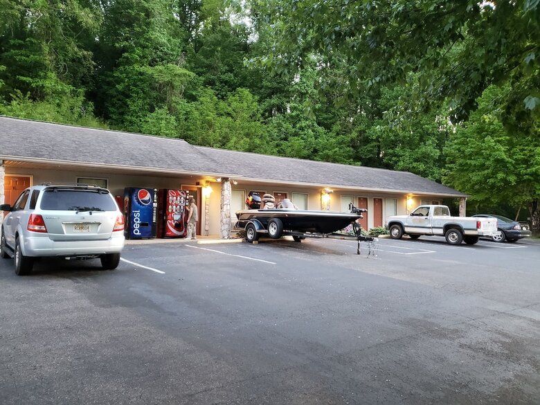 Motel Chatuge Mountain Inn