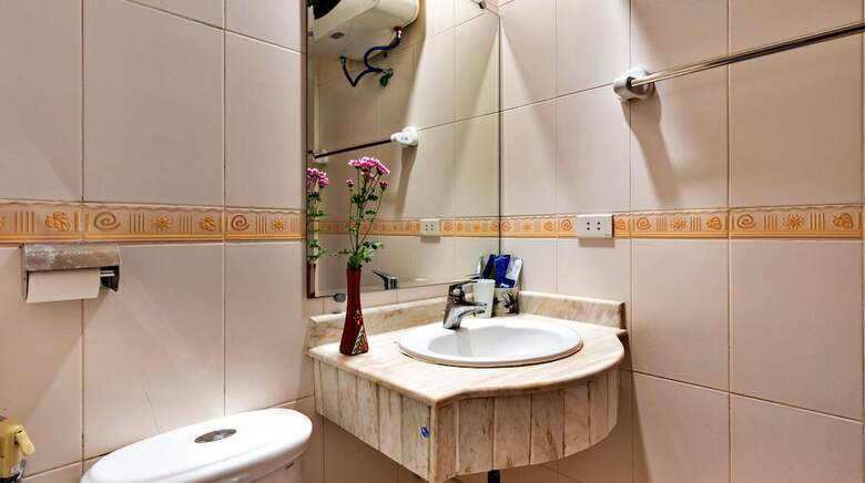 Hanz Lakeview Hotel Hanoi