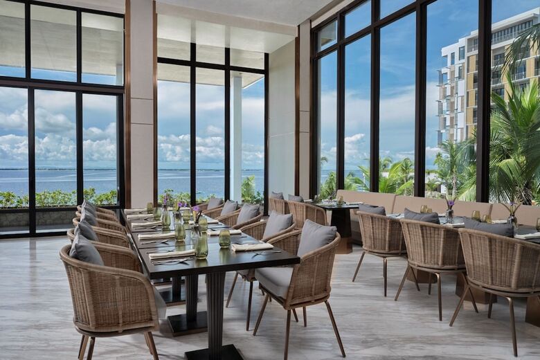 Hotel Sheraton Cebu Mactan Resort