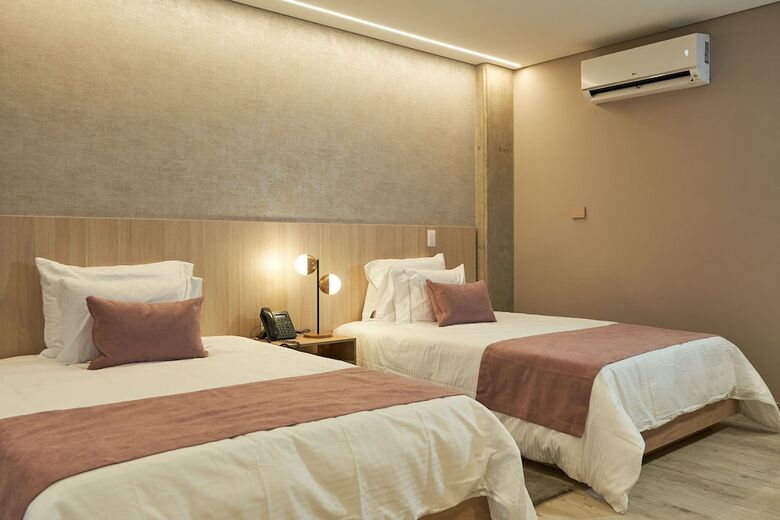 Eutopiq Hotel