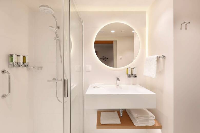 Hotel Hampton By Hilton Krakow Airport