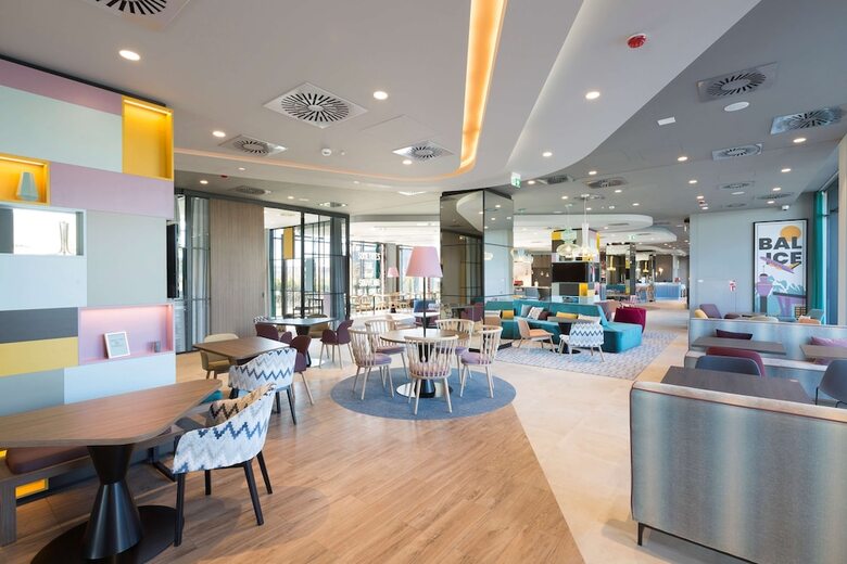 Hotel Hampton By Hilton Krakow Airport