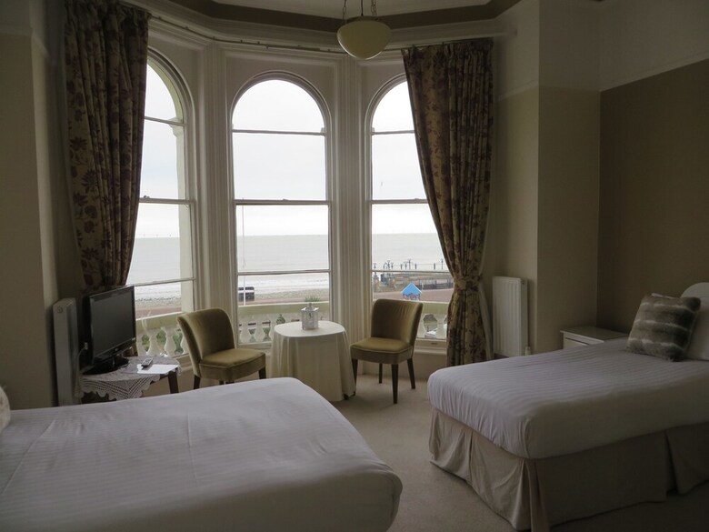 St. Kilda Hotel