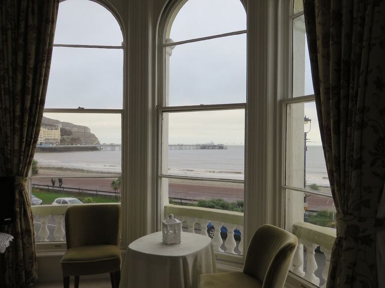 St. Kilda Hotel