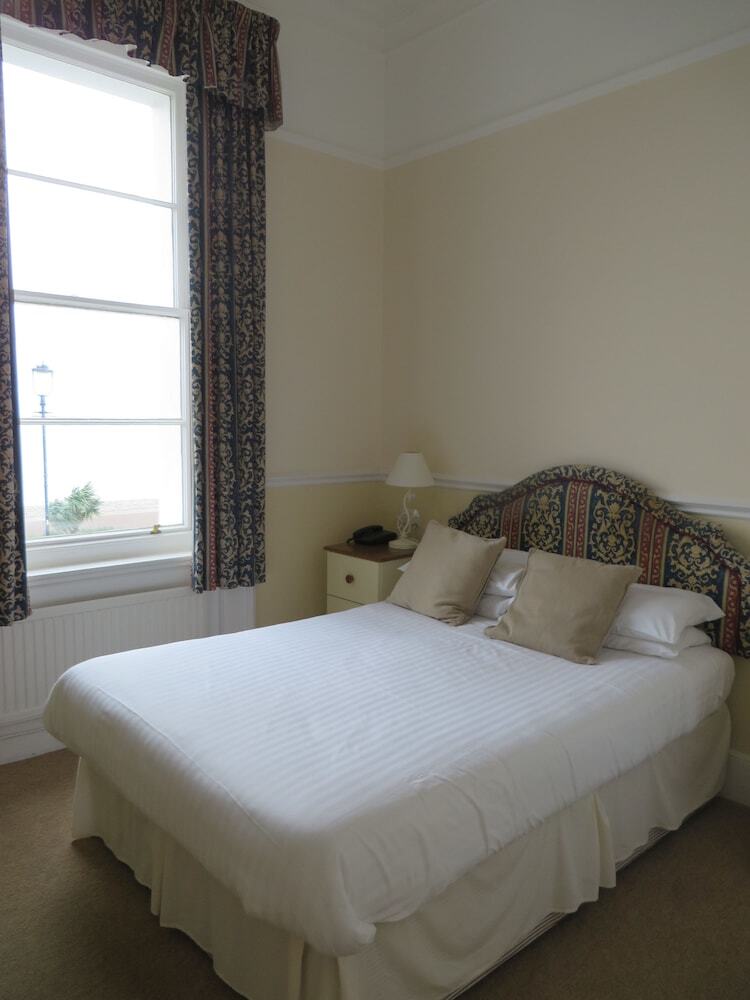 St. Kilda Hotel