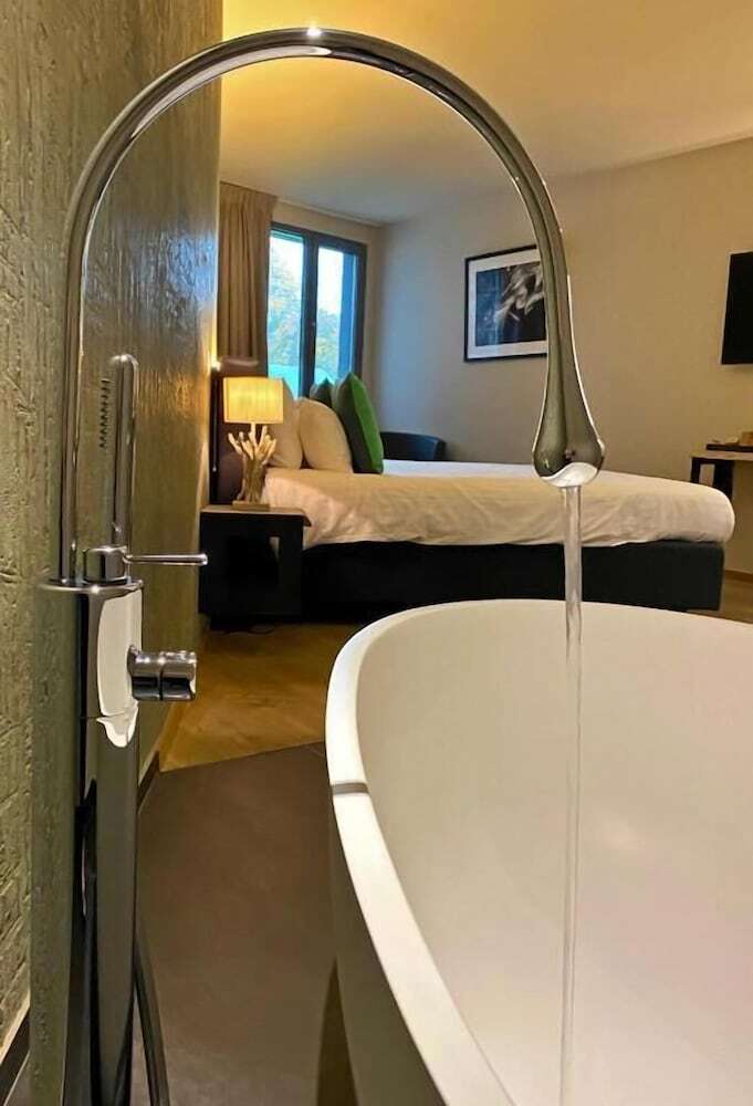 Hotel Eau De Roche