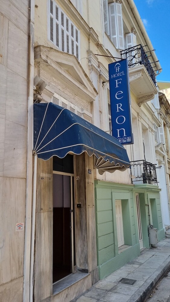 Hotel Feron