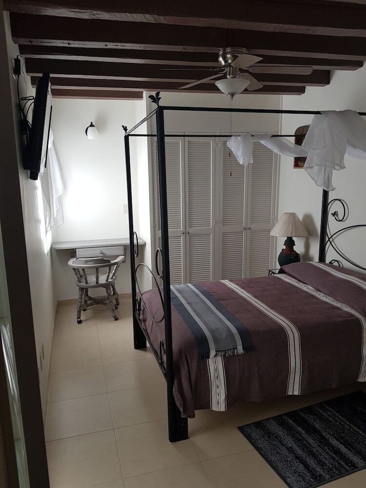 Hotel Tres Sof�as