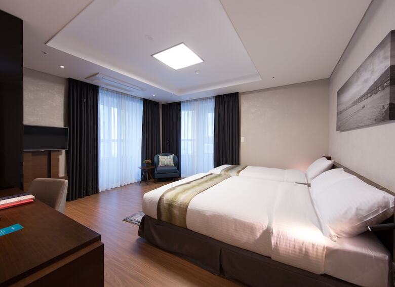 Merciel Hotel