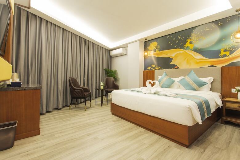 Thapae Twins Hotel
