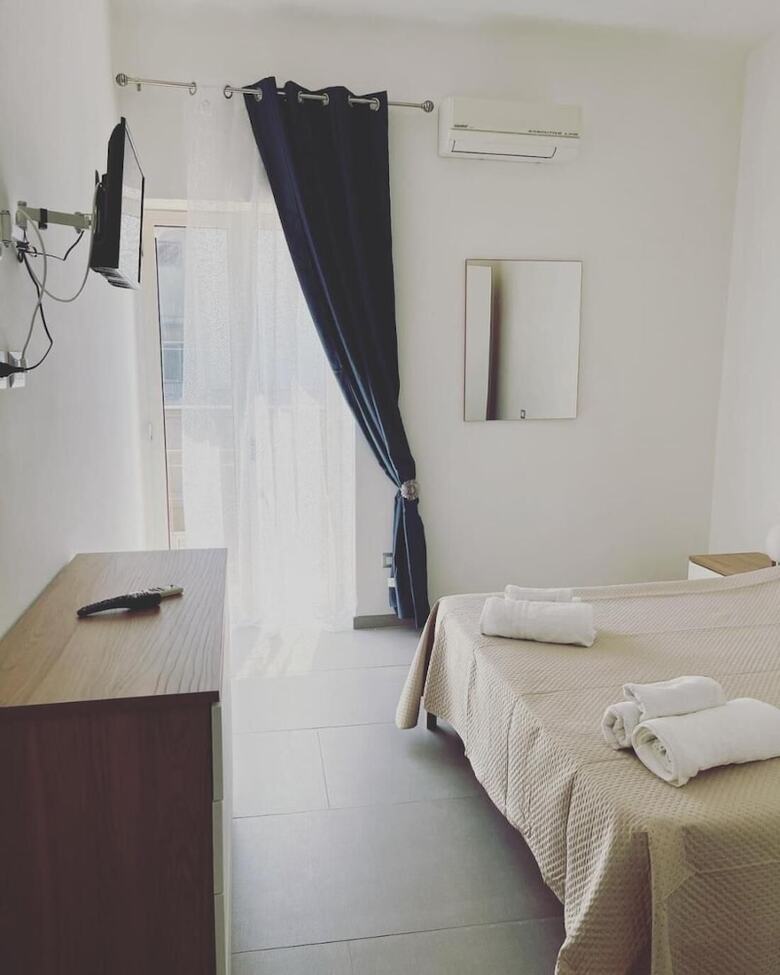 Room-the Zagare Holiday Home