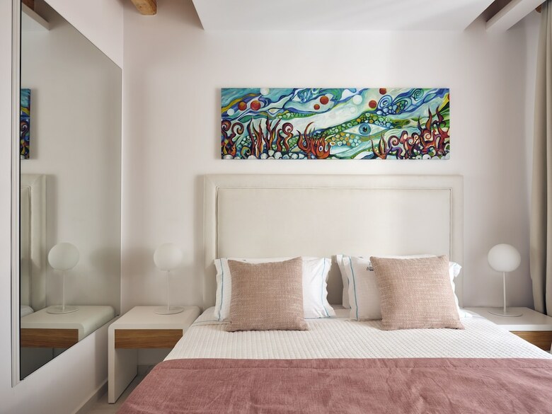 ?rcs Suites & Residences