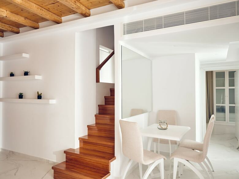 ?rcs Suites & Residences