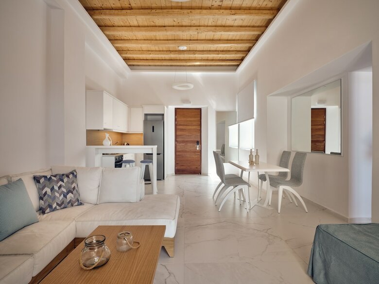 ?rcs Suites & Residences